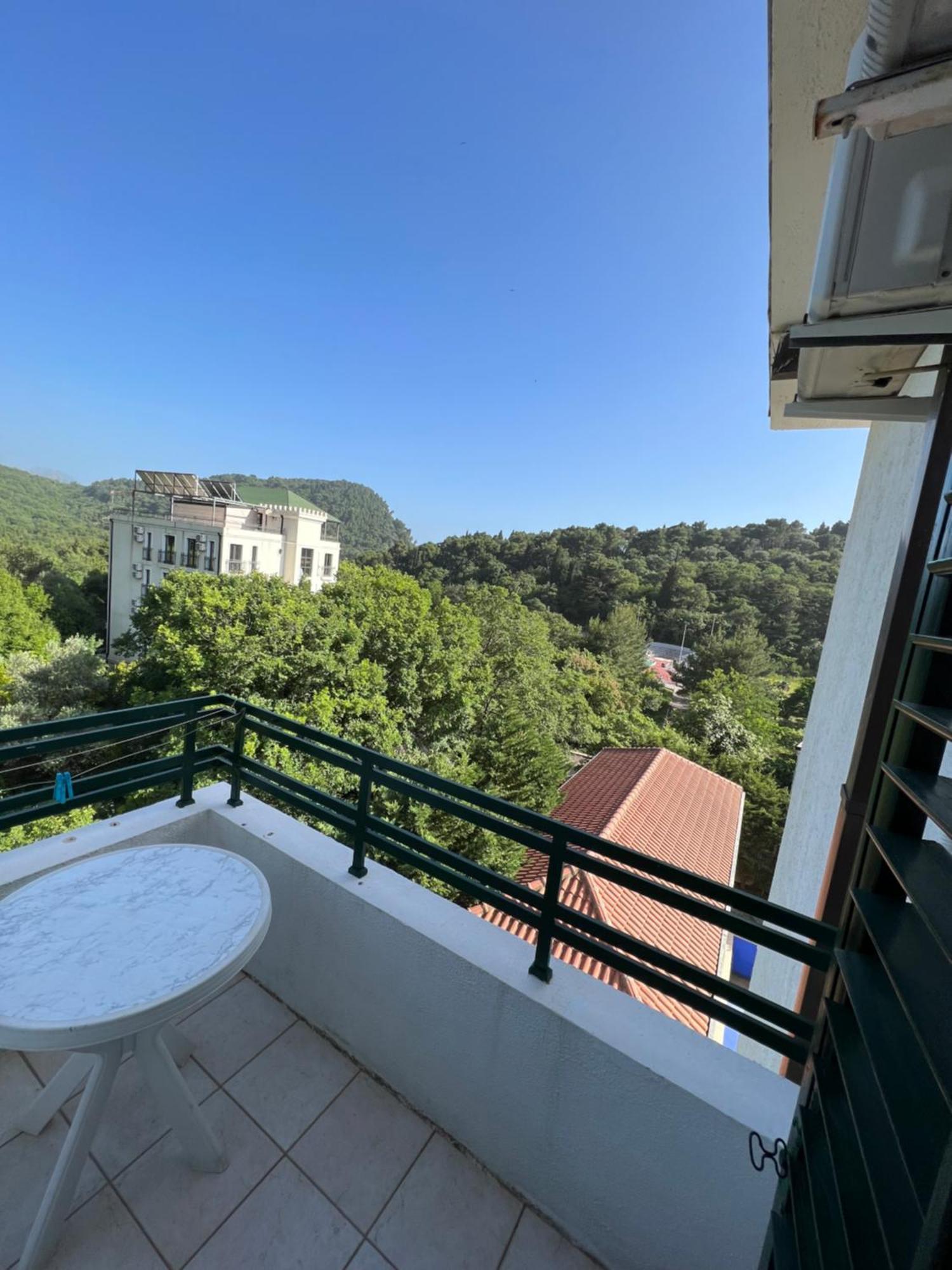 Renome Apartment Petrovac Bagian luar foto